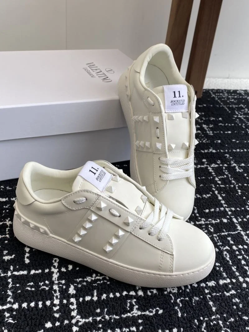 Seasonal Valentino Rockstud Untitled Shoes 36125