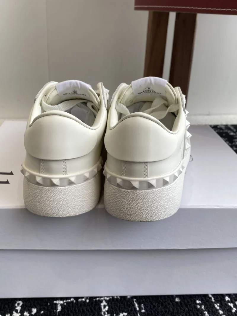Seasonal Valentino Rockstud Untitled Shoes 36125