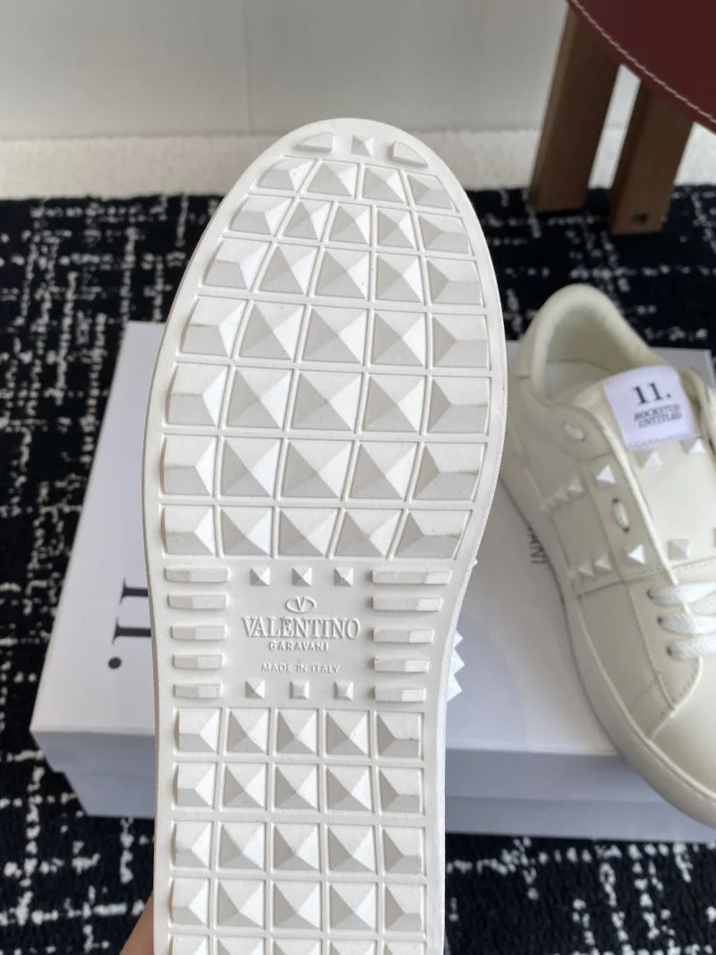 Seasonal Valentino Rockstud Untitled Shoes 36125