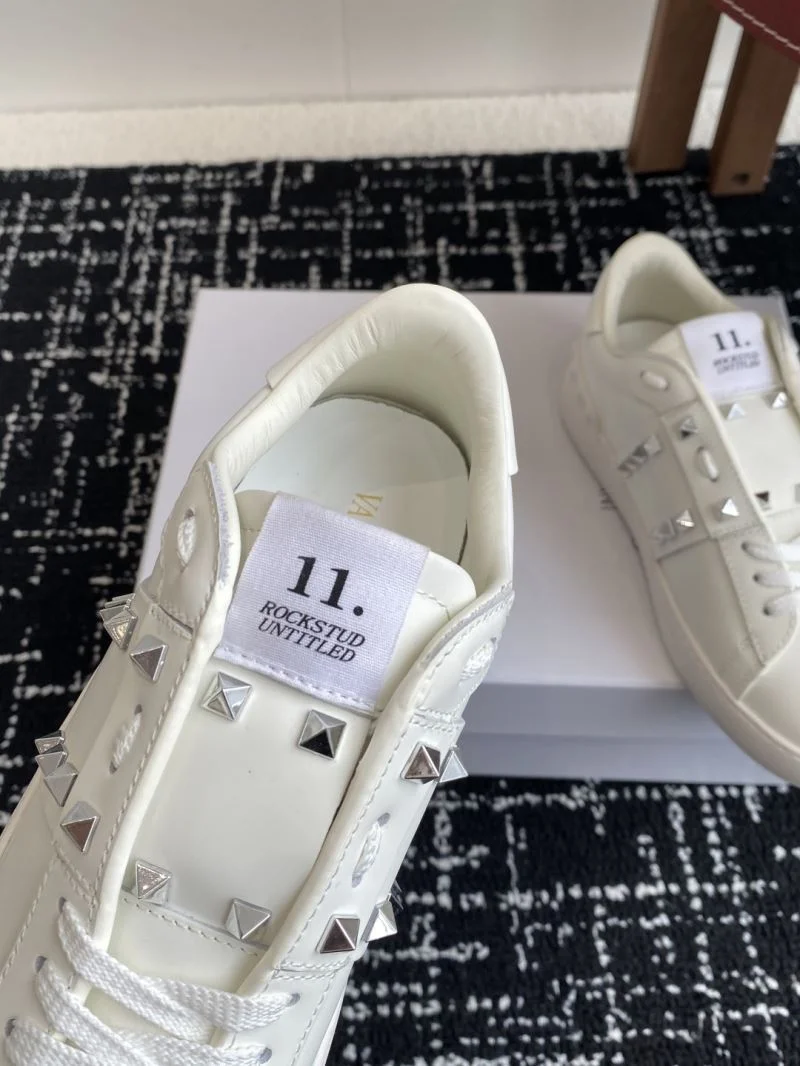 TopPick Valentino Rockstud Untitled Shoes 36116