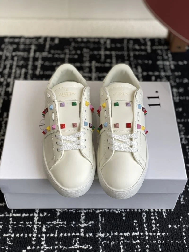 Valentino Rockstud Untitled Shoes Stylish 36122