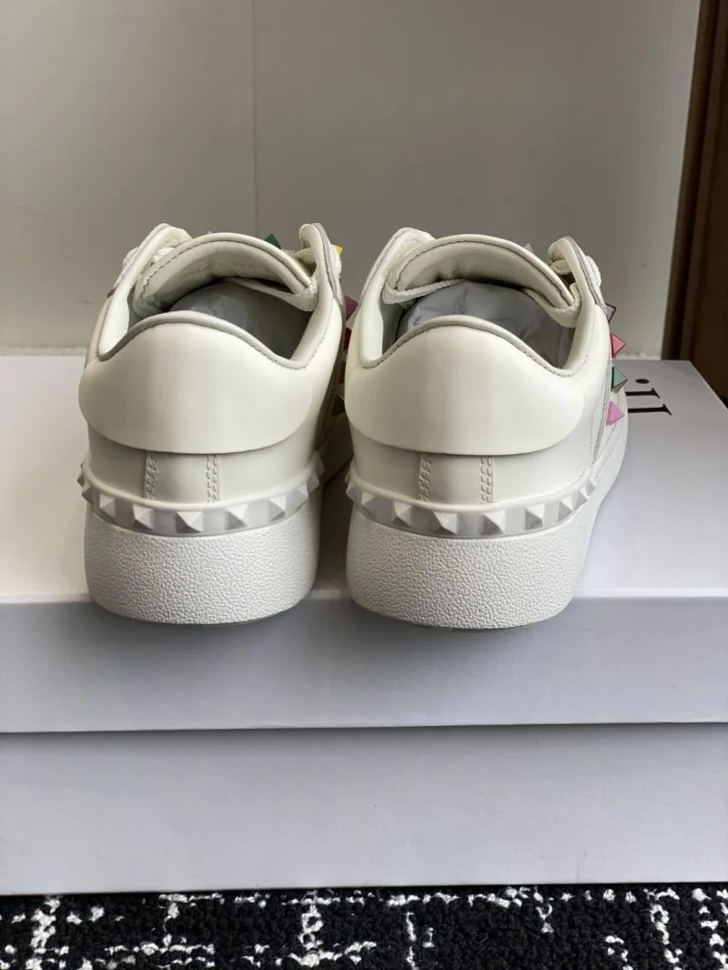 Valentino Rockstud Untitled Shoes Stylish 36122