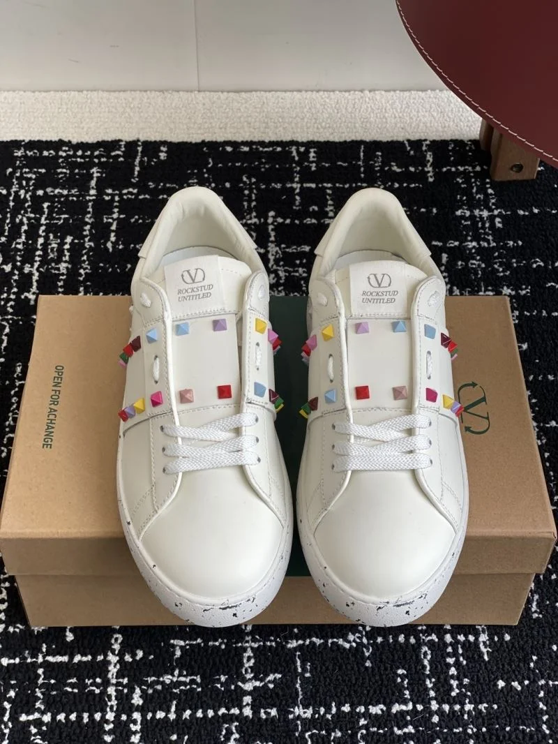 Valentino Rockstud Untitled Shoes Vibrant 36103