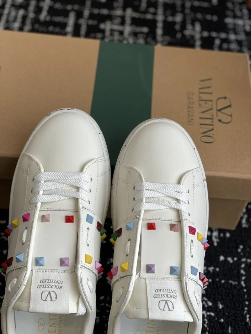 Valentino Rockstud Untitled Shoes Vibrant 36103