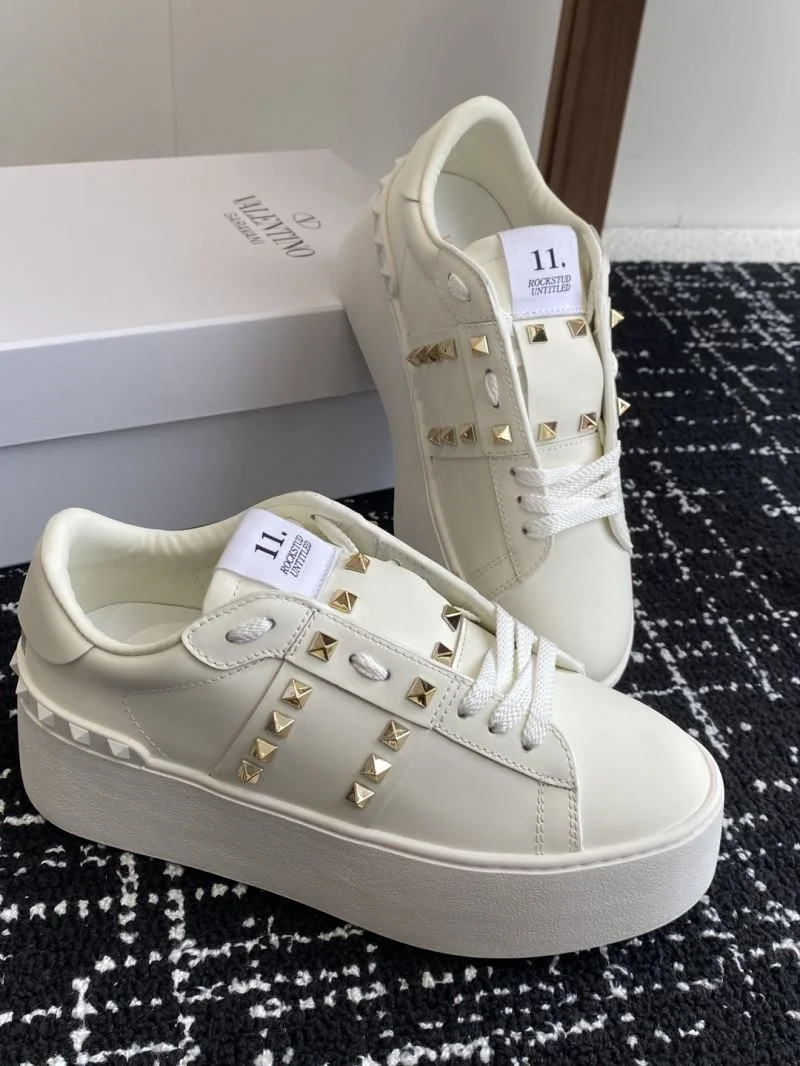 Valentino Rockstud Untitled Shoes StreetReady 36098