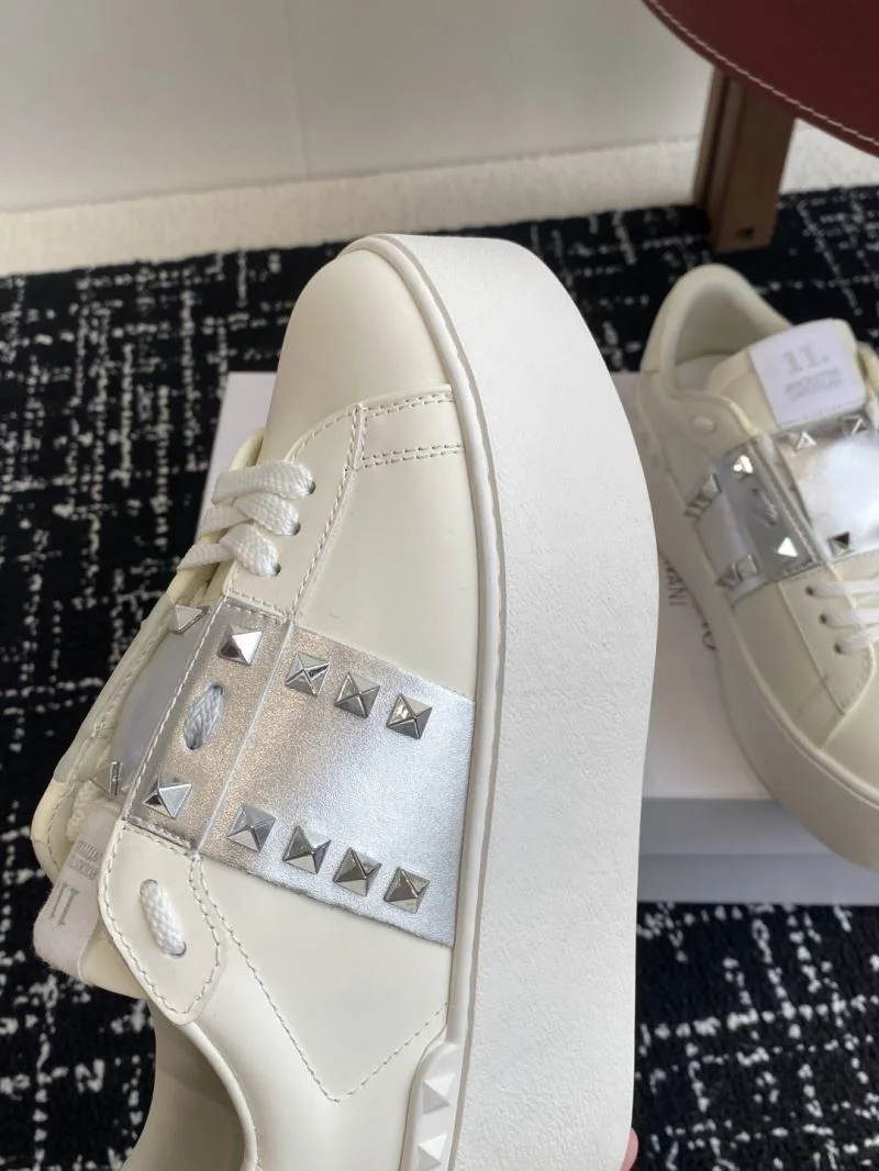 Thermal Valentino Rockstud Untitled Shoes 36102