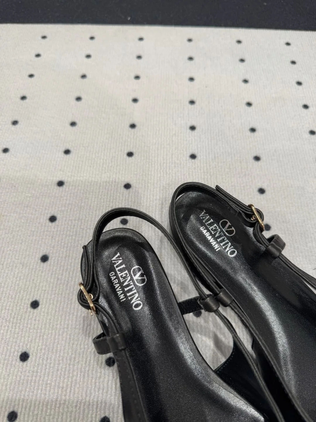 Valentino Sandals Original 36254