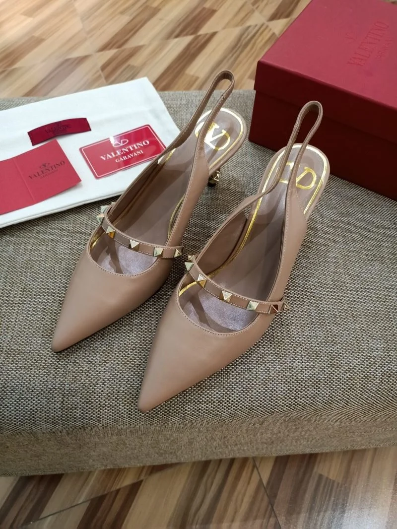 Efficient Valentino Sandals 36692