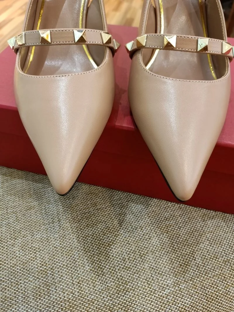 Efficient Valentino Sandals 36692