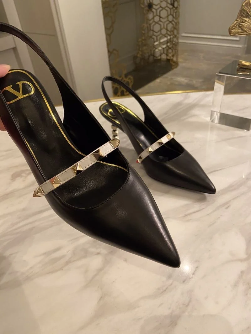 Valentino Sandals Practical 36705