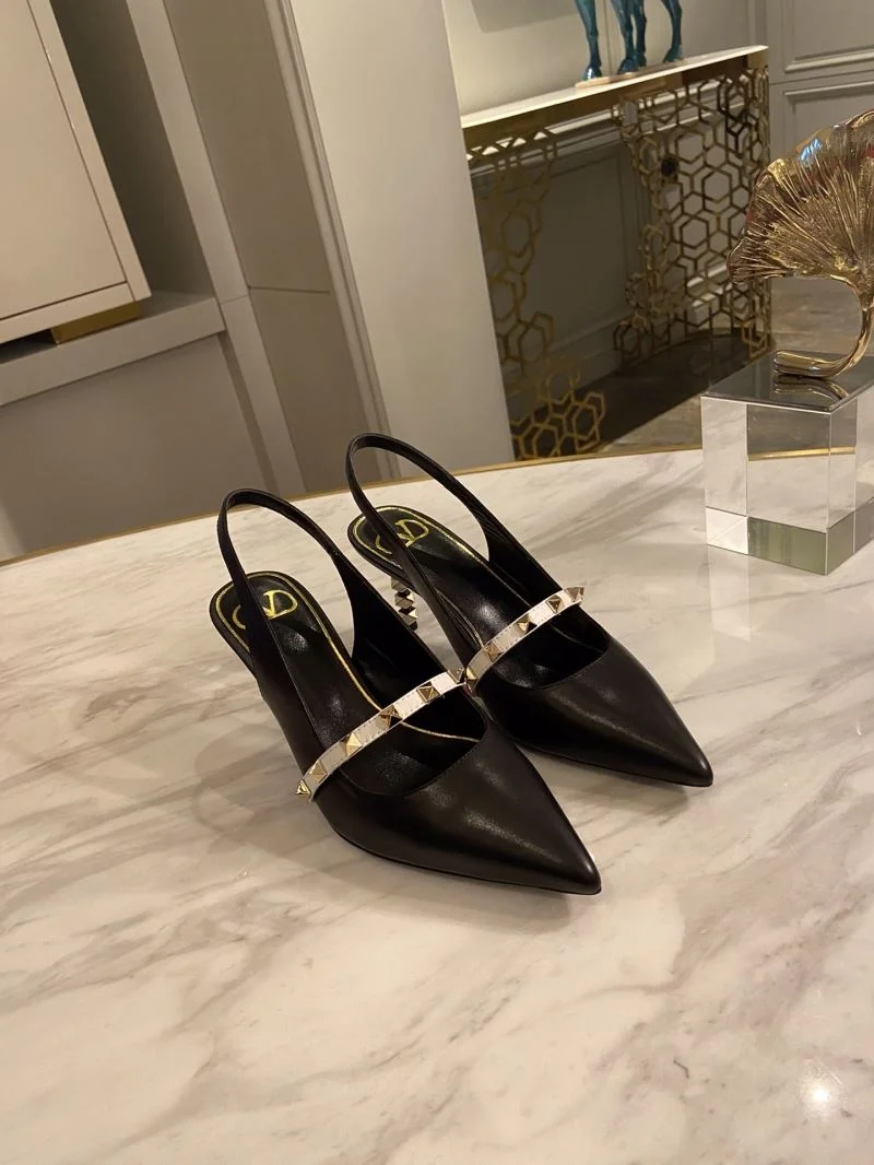 Valentino Sandals Practical 36705