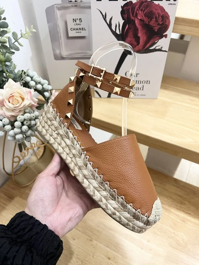 Cozy Valentino Sandals 36704