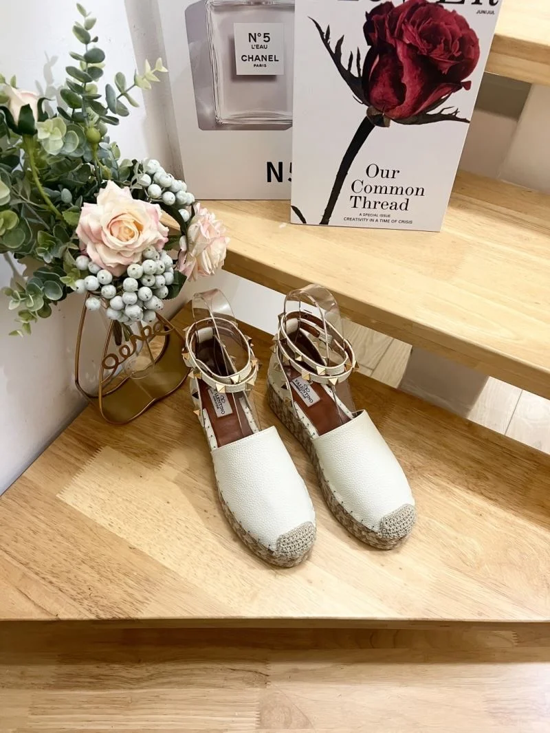Valentino Sandals OdorResistant 36707