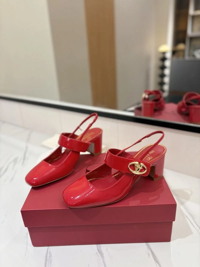 Valentino Sandals MoistureWicking 36699