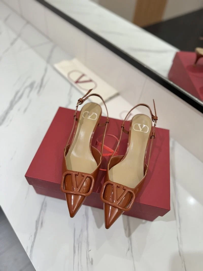 GoAnywhere Valentino Sandals 36688
