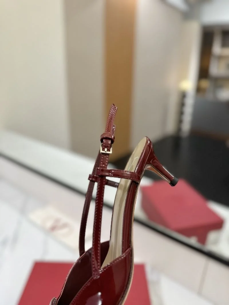 Valentino Sandals Contemporary 36684