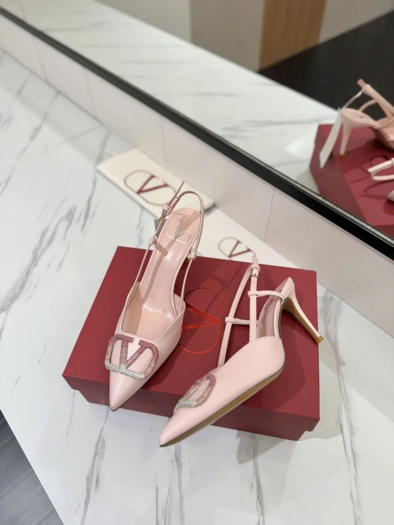 Valentino Sandals Durable 36674