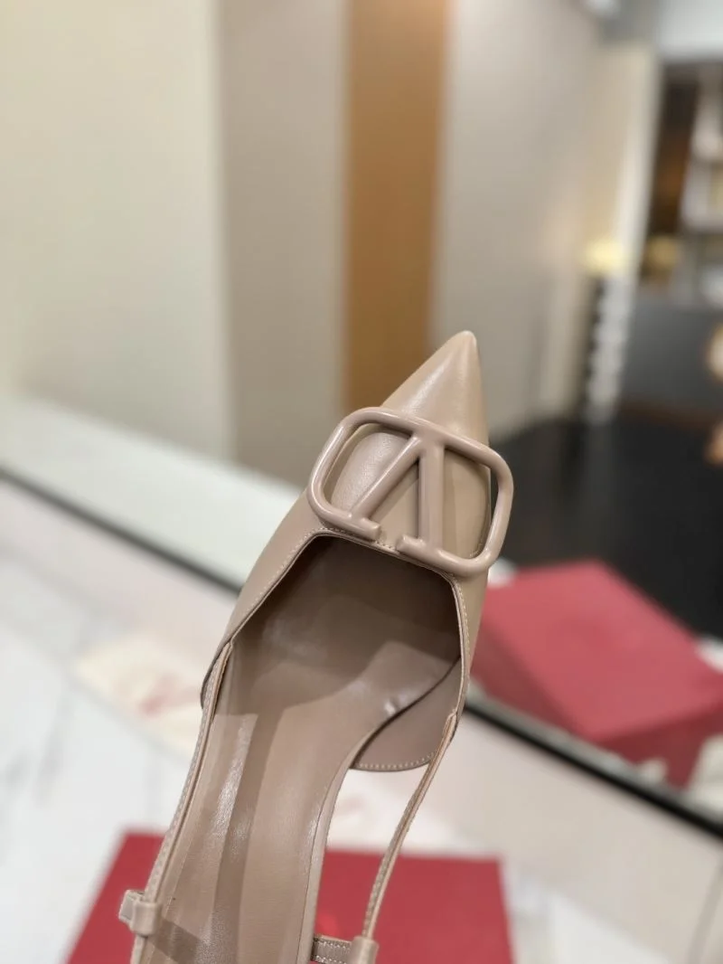 Valentino Sandals HighQuality 36663