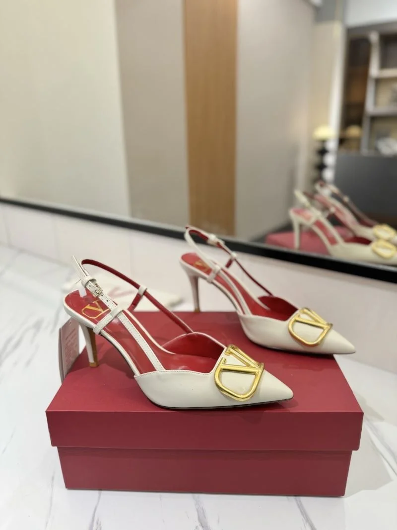 Valentino Sandals Durable 36656