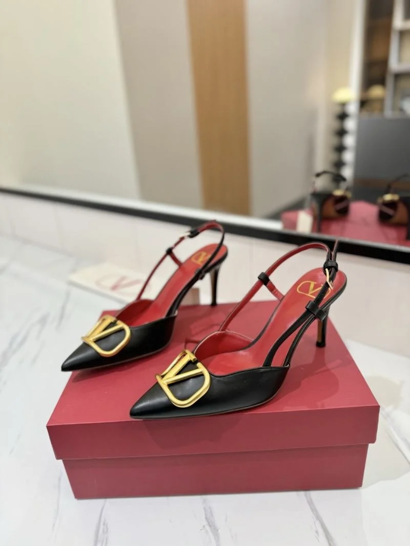 Valentino Sandals Attractive 36671