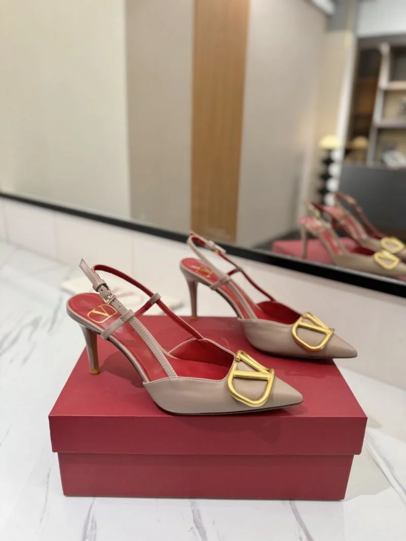 OdorResistant Valentino Sandals 36657