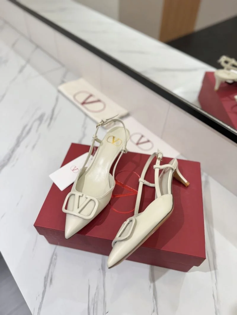 Packable Valentino Sandals 36651