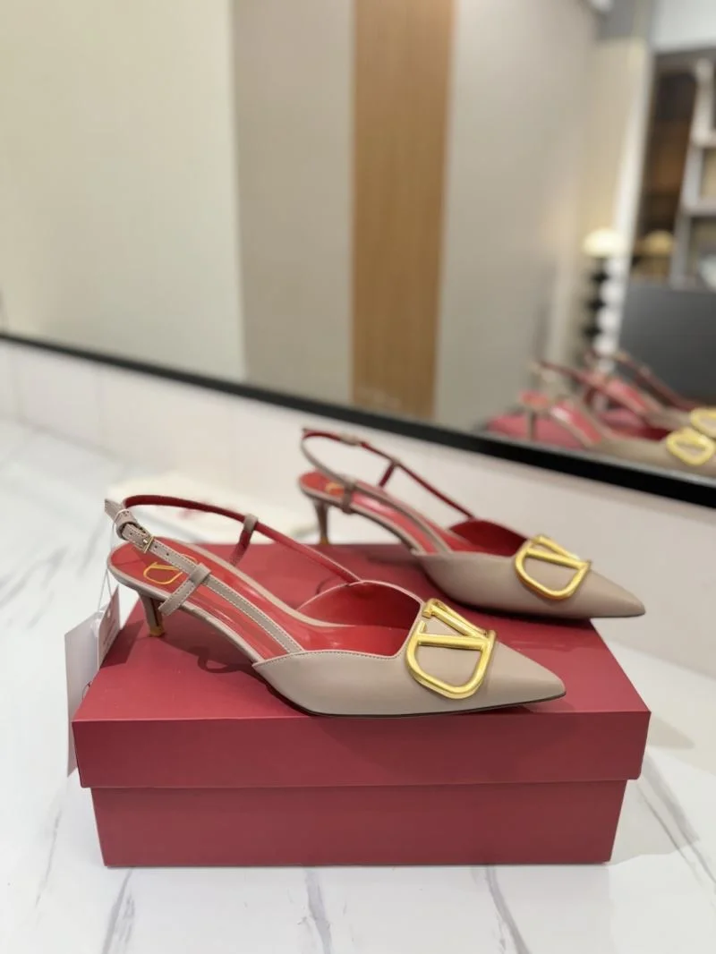 Comfortable Valentino Sandals 36665