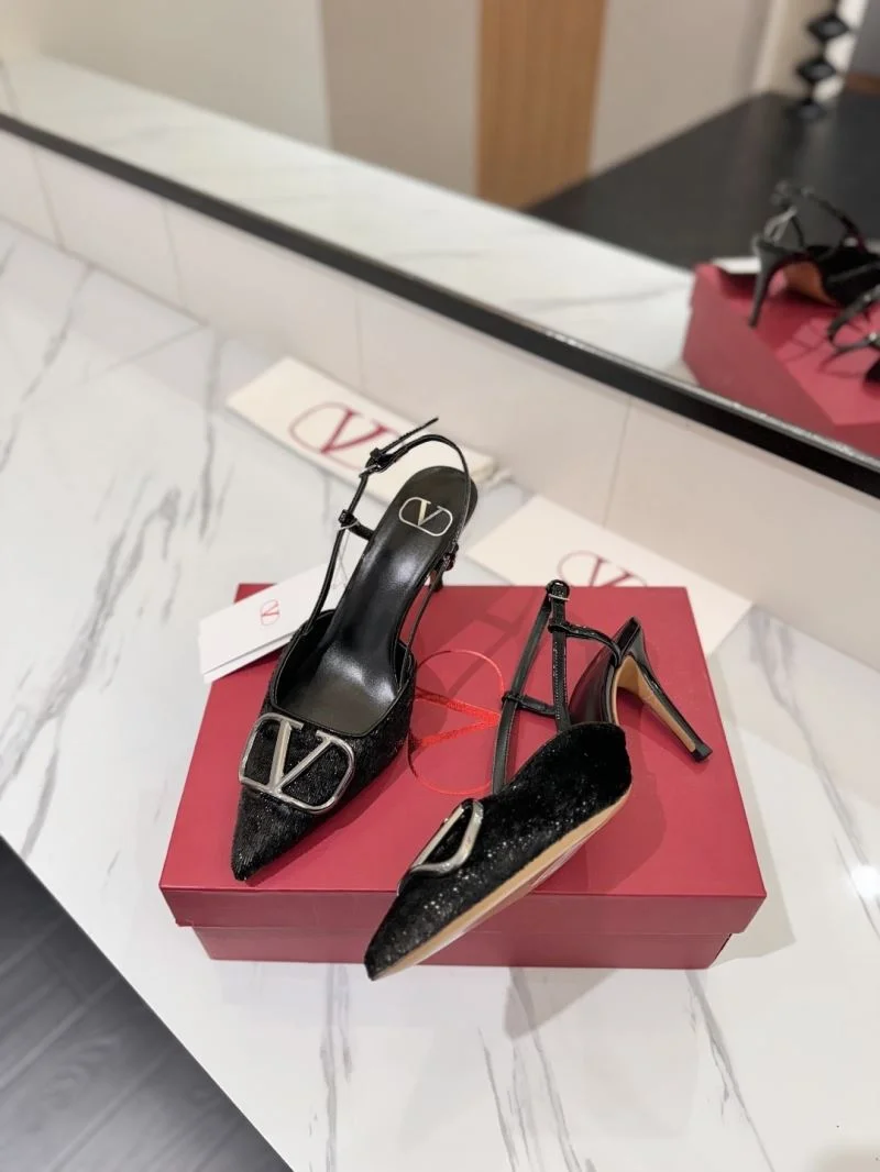 Valentino Sandals TravelReady 36640