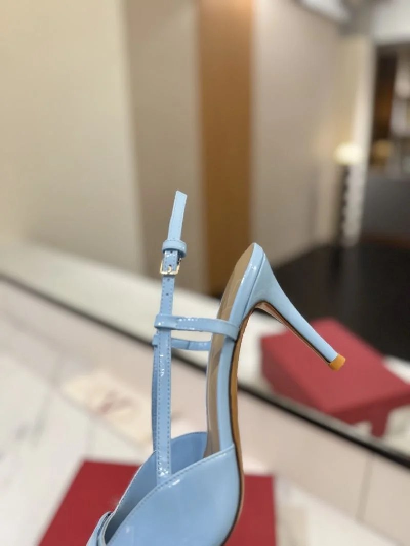 Unisex Valentino Sandals 36648