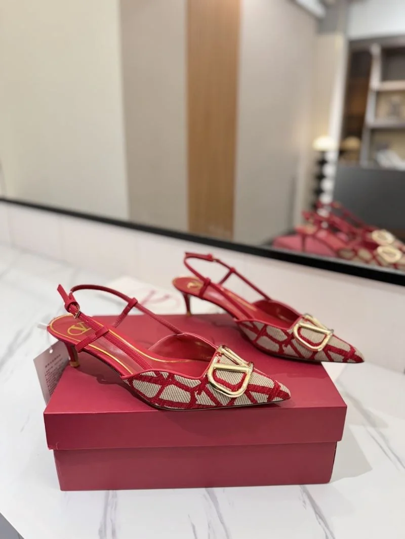 Valentino Sandals Efficient 36639