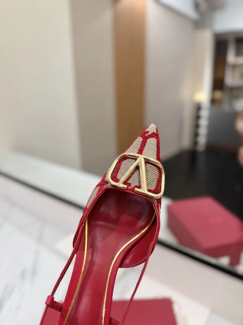 Valentino Sandals Efficient 36639