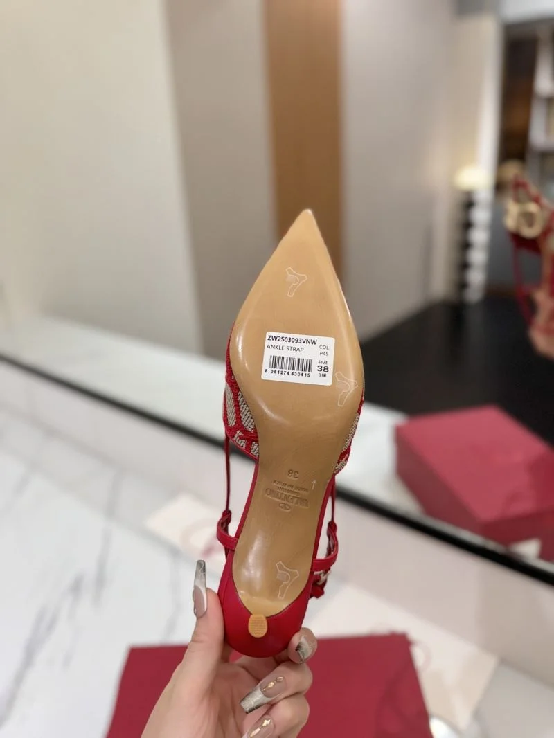 Valentino Sandals Efficient 36639