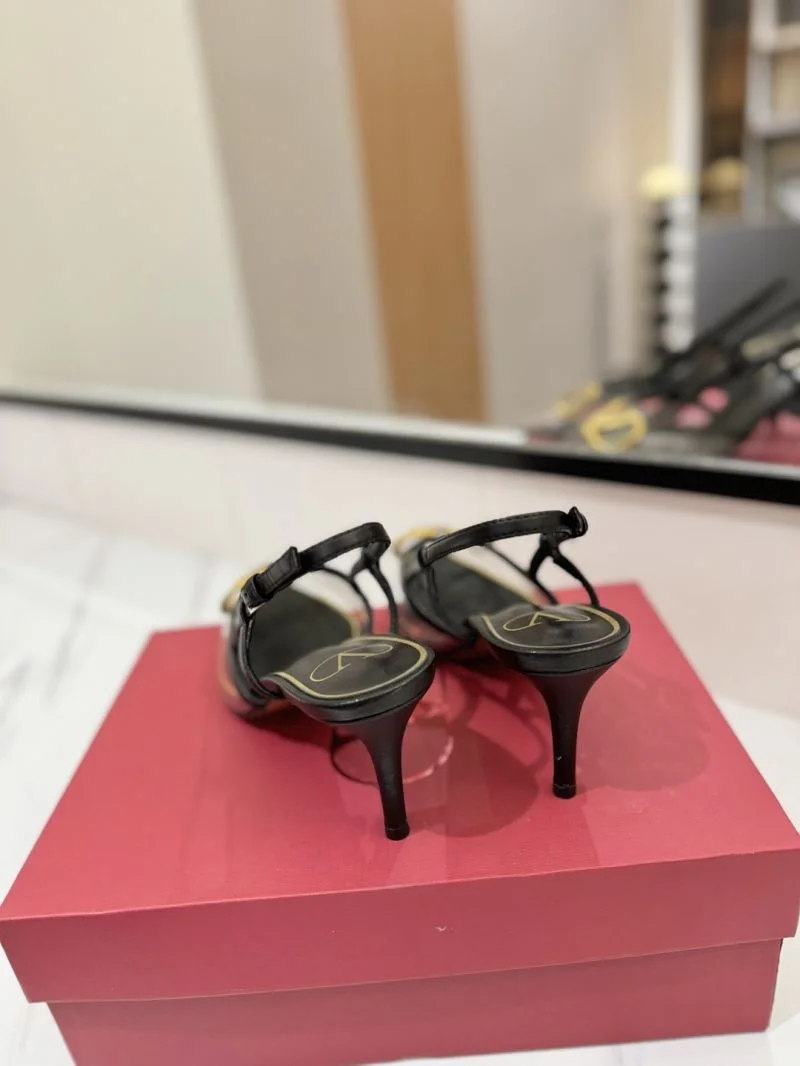 Sporty Valentino Sandals 36626