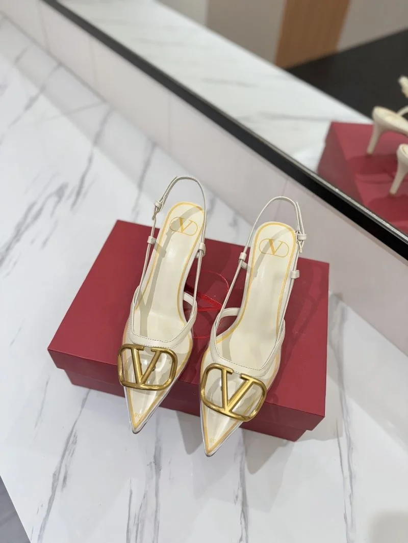 Chic Valentino Sandals 36616