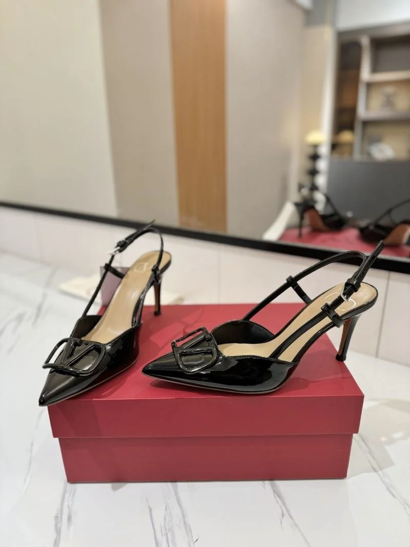 Thermal Valentino Sandals 36619