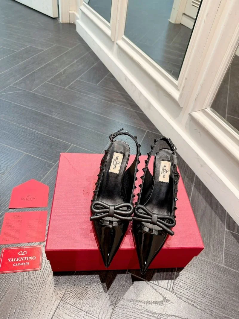 Lightweight Valentino Sandals 36609