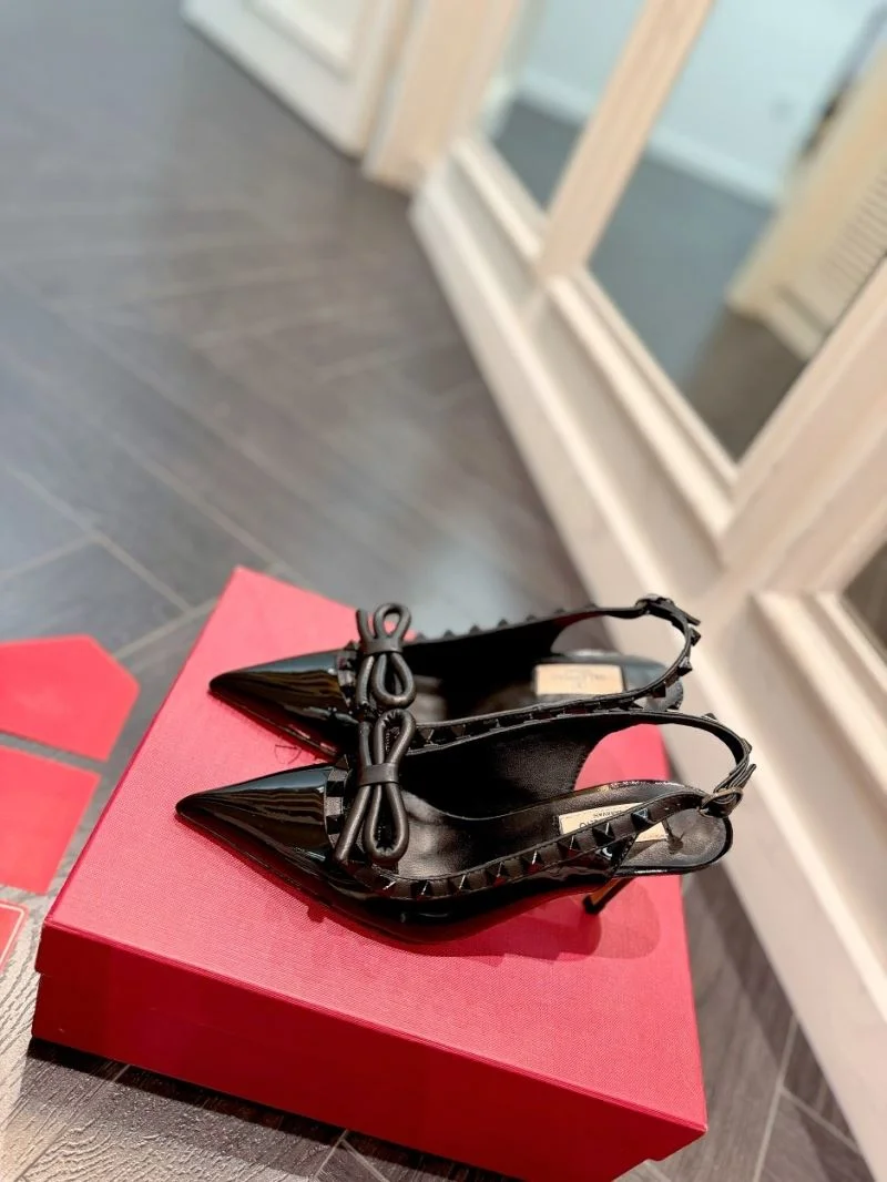 Lightweight Valentino Sandals 36609