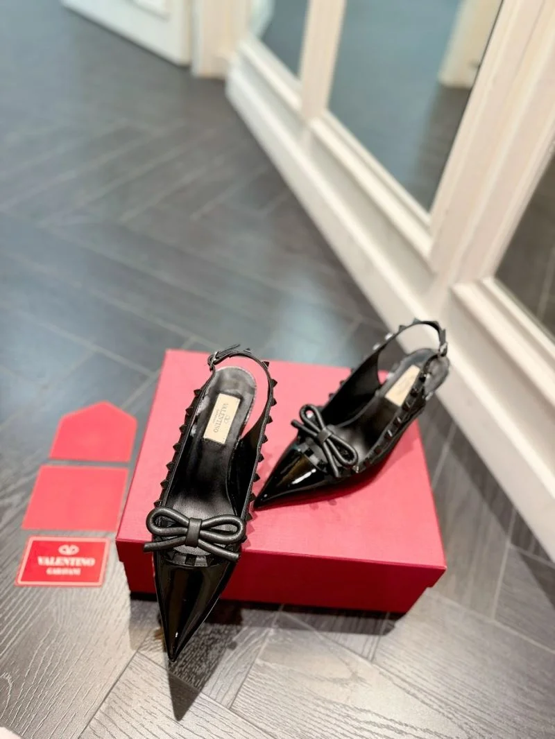 Lightweight Valentino Sandals 36609