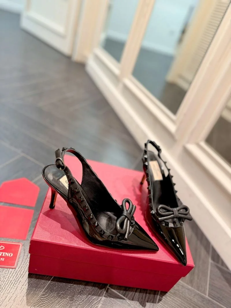 Lightweight Valentino Sandals 36609
