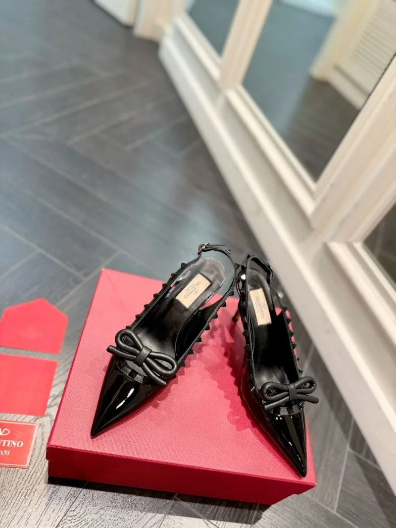 Lightweight Valentino Sandals 36609