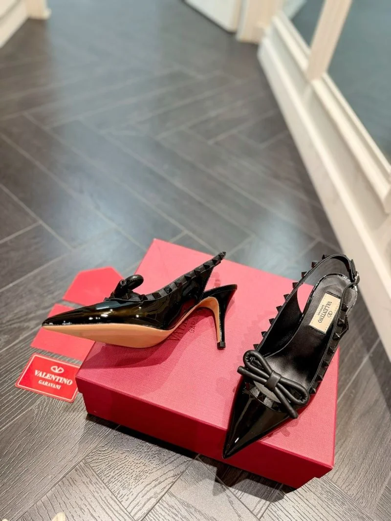 Lightweight Valentino Sandals 36609