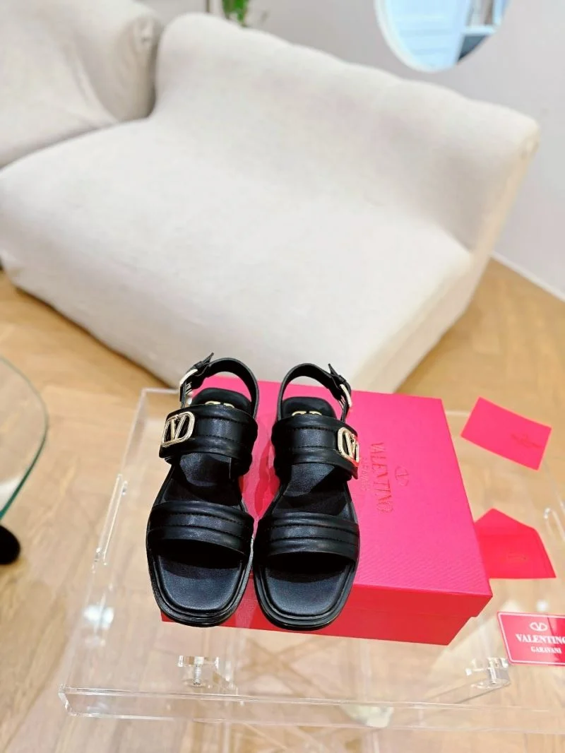 Valentino Sandals TechFriendly 36611