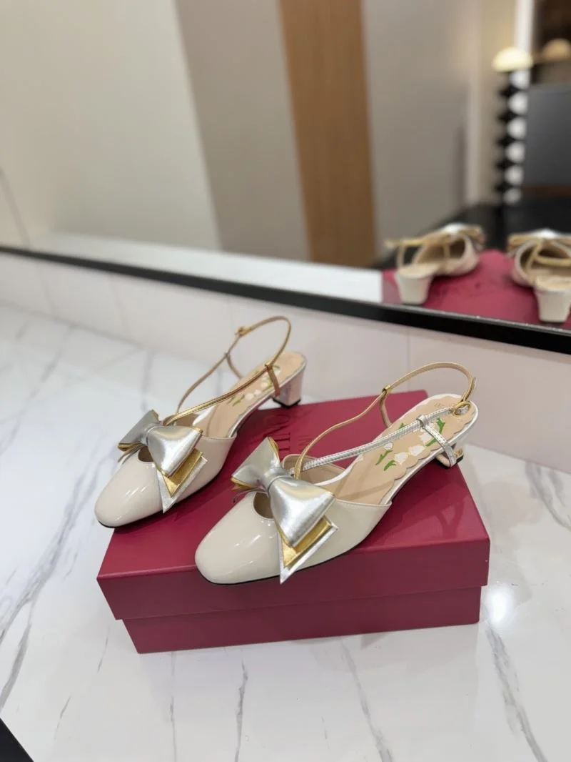 Valentino Sandals Upgraded 36603