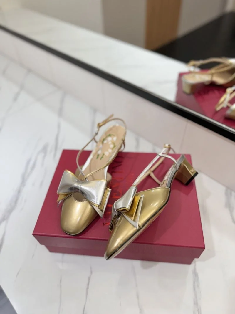 Premium Valentino Sandals 36602