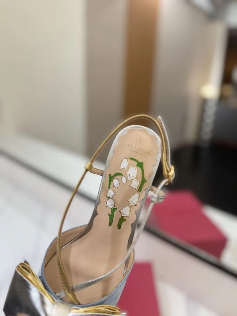 GoAnywhere Valentino Sandals 36605