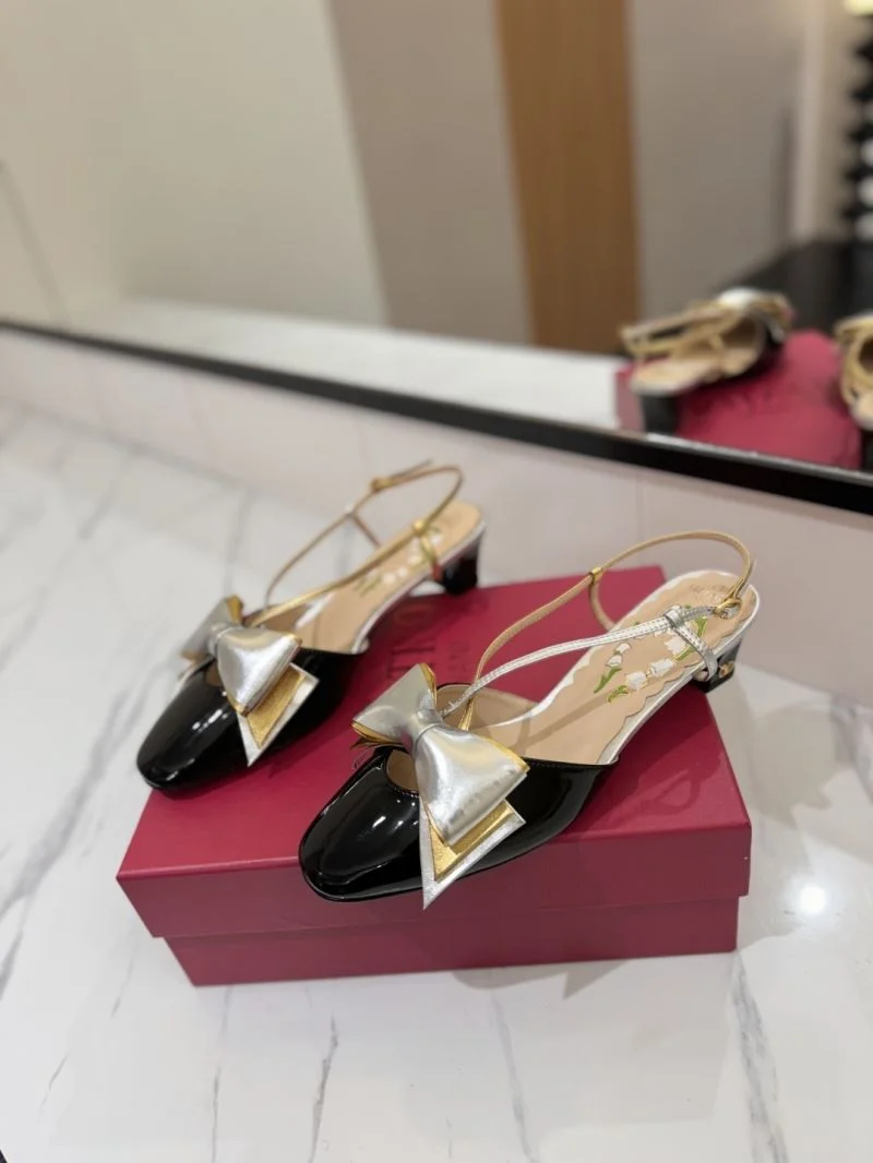 Contemporary Valentino Sandals 36598