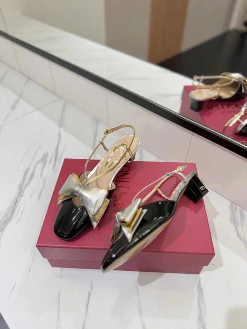 Contemporary Valentino Sandals 36598