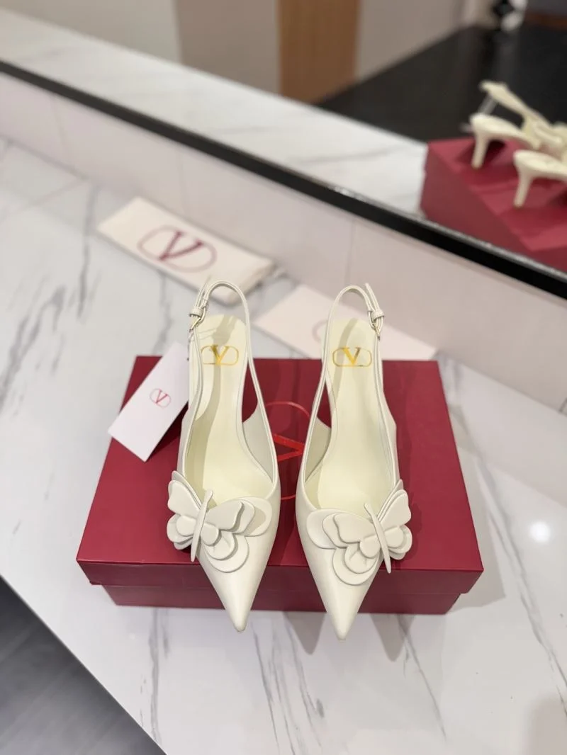 Snug Valentino Sandals 36599