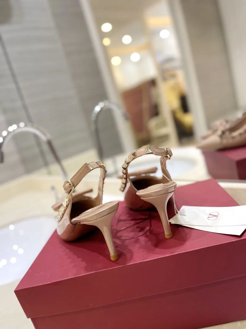 AllSeason Valentino Sandals 36574