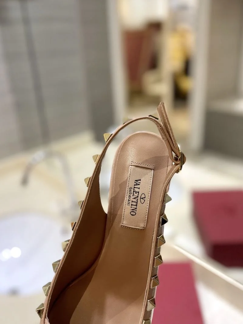 AllSeason Valentino Sandals 36574